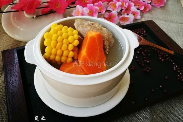 玉米红萝卜猪骨汤的做法图解7