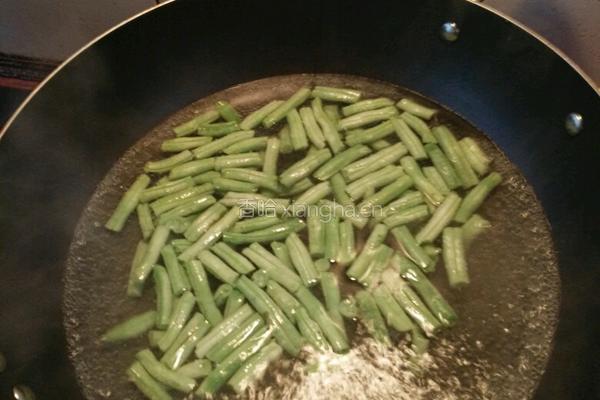 凉拌缸豆的做法图解2