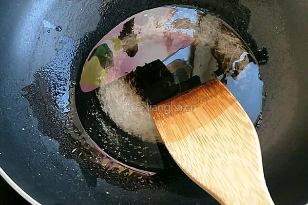 腊肠炒荷兰豆的做法图解7