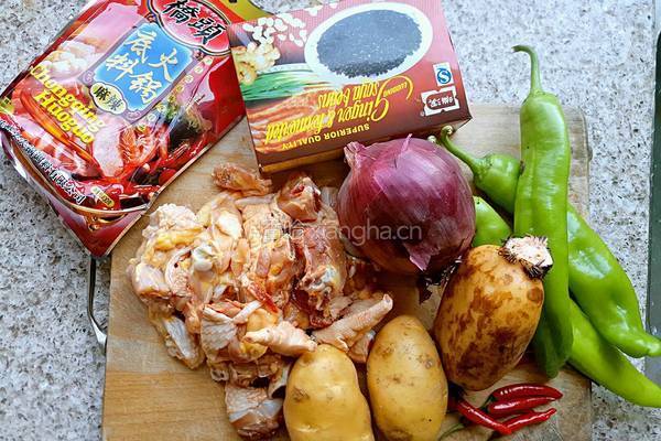 麻辣香锅辣鸡的做法图解1