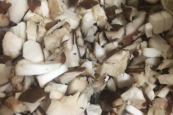 香菇青菜猪肉馅饺子的做法图解5