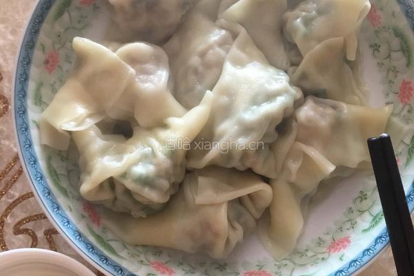 香菇青菜猪肉馅饺子的做法图解12