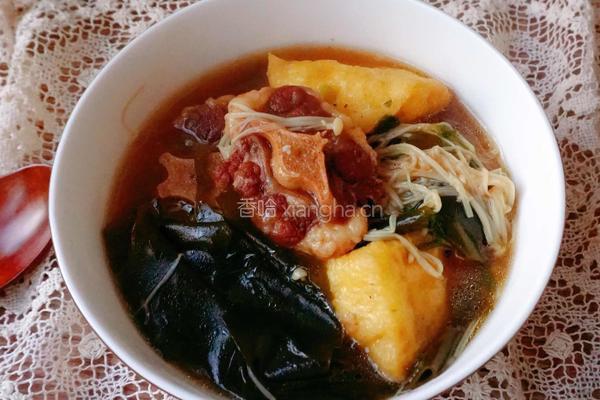 牛尾裙带金针菇豆泡汤的做法图解8