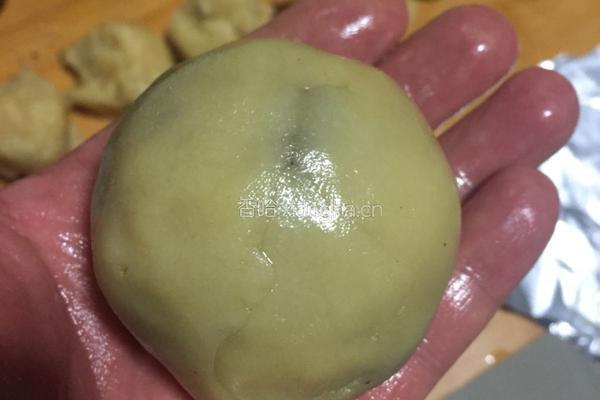 红豆沙月饼的做法图解11