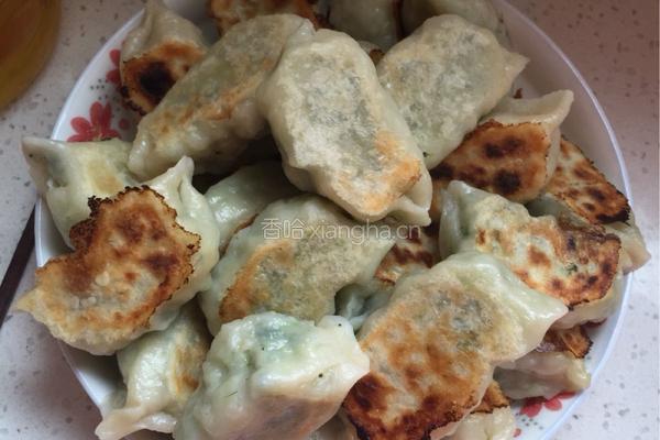 西兰花馅饺子的做法图解10