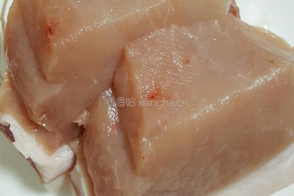 白切肉的做法图解1