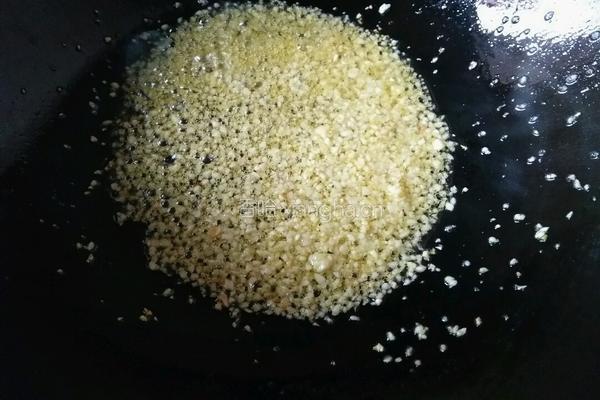 清蒸蒜香皮皮虾的做法图解4