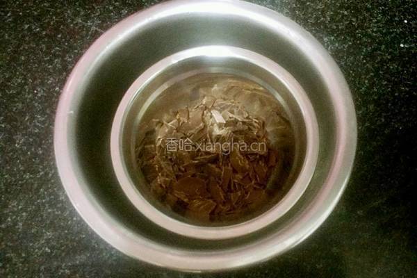 万圣节巧克力淋面蛋糕的做法图解7