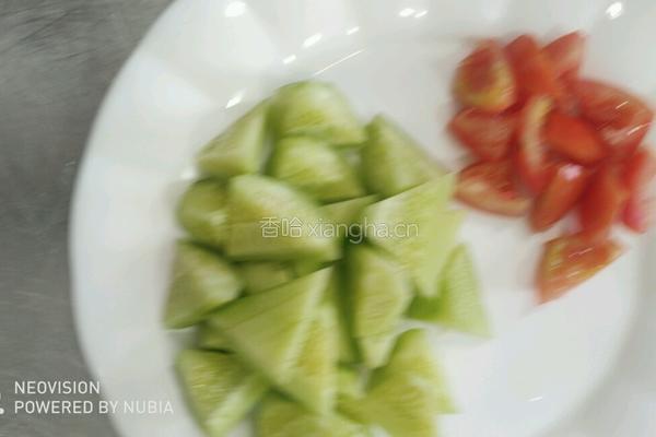三鲜红肉的做法图解1