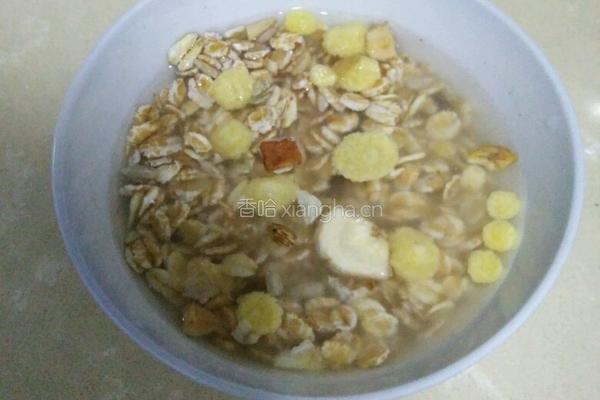 燕麦西米牛奶的做法图解1