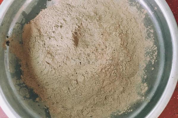 自制黑凉粉的做法图解4