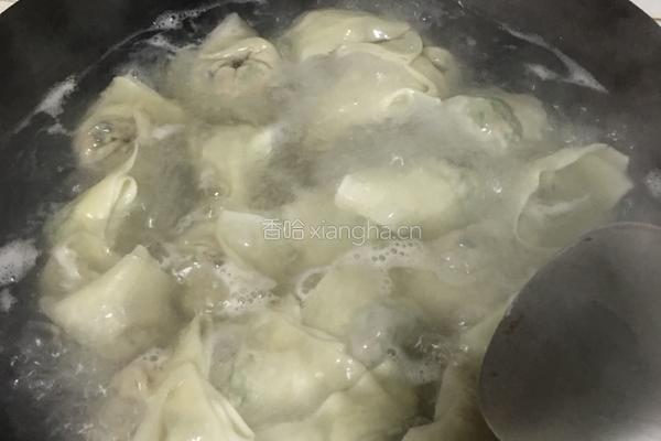 猪肉笋干馅饺子的做法图解11