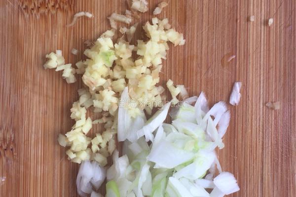 鲍汁猴头菇的做法图解3