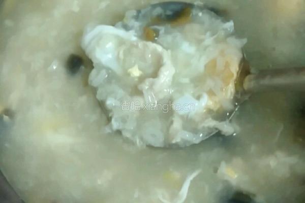 潮汕砂锅粥（皮蛋咸蛋瘦肉粥)的做法图解9