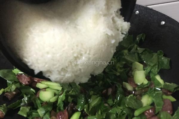 腊肉腊肠糯米饭的做法图解9