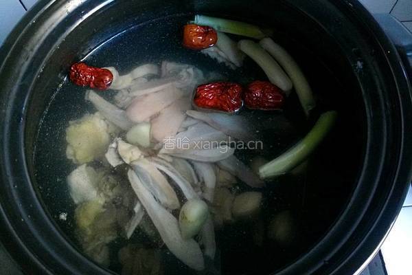 白果猪肚炖鸡汤的做法图解8