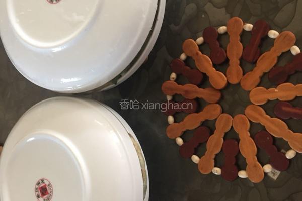 韭菜盒子的做法图解12