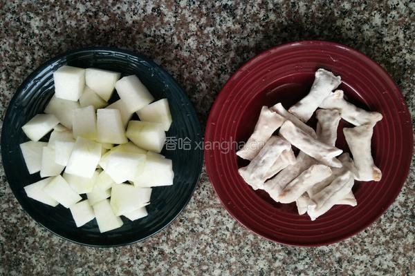 冬瓜烧虾饺的做法图解1