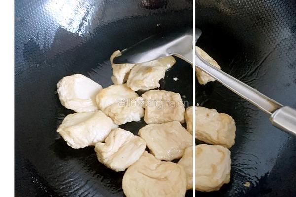 糖醋木棉豆腐的做法图解2