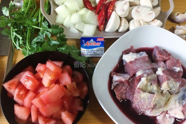 红酒烩牛肉的做法图解2