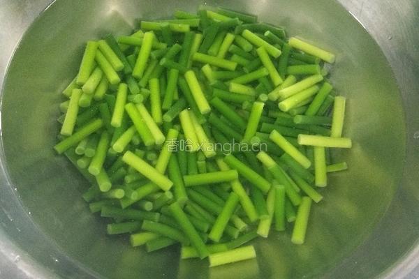 肉丝带底的做法图解2