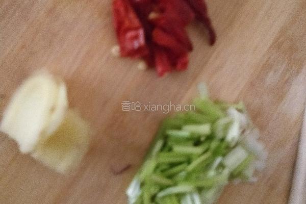 大白菜炒豆皮的做法图解3
