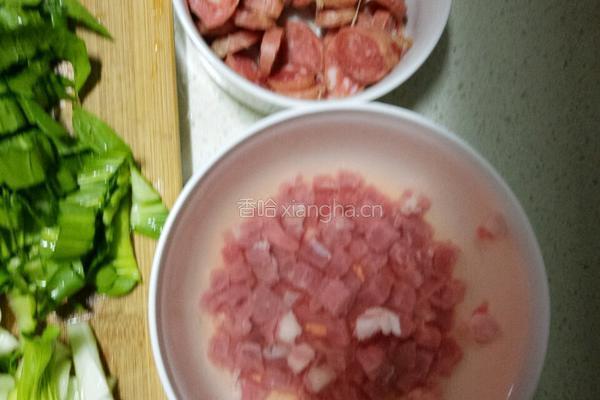 青菜牛肉炒饭的做法图解2
