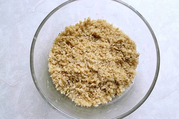鲜奶油蜜桃派的做法图解8