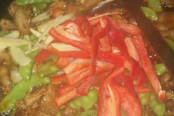 豌豆烧回锅肉的做法图解7