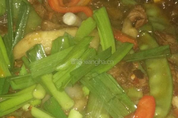豌豆烧回锅肉的做法图解8