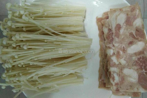 香煎培根金针菇卷的做法图解1