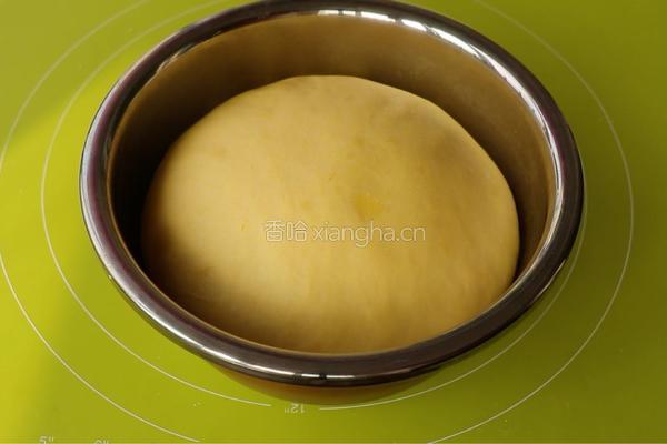 黄金南瓜蜜豆包的做法图解5