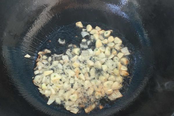 皇家香菇油菜的做法图解3