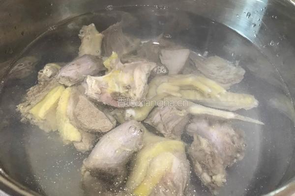 鱼腥草老鸭汤的做法图解5