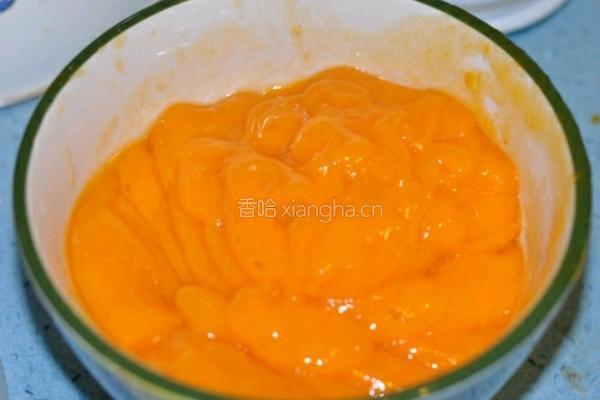 豆沙馅柿子饼的做法图解1