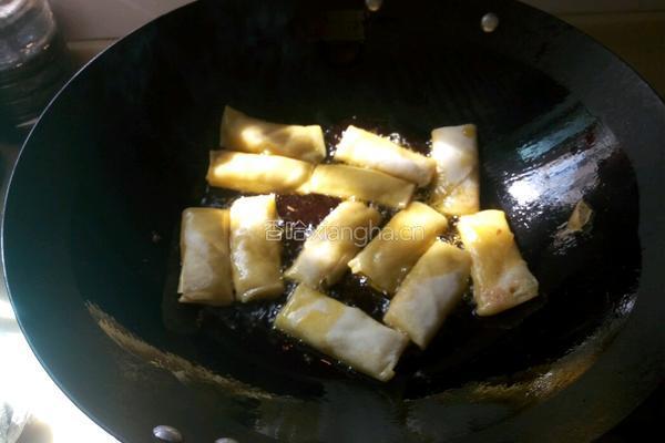 油炸春卷的做法图解2