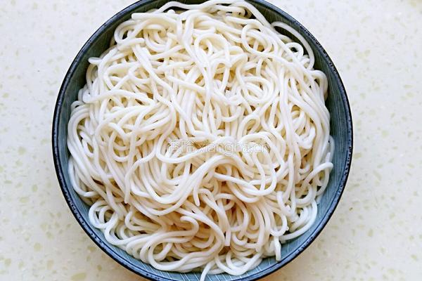 炒面的做法图解2