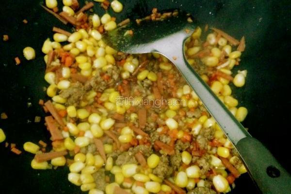 胡萝卜玉米炒饭的做法图解5