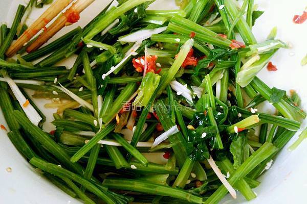 减脂辣菠菜的做法图解8
