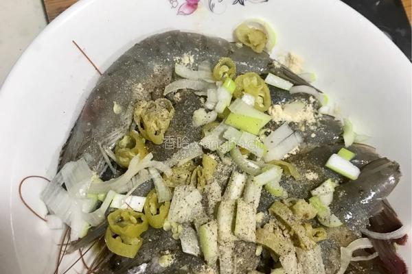 红烧南美大对虾的做法图解3