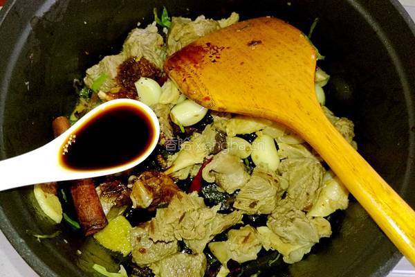 家常红烧牛肉的做法图解10