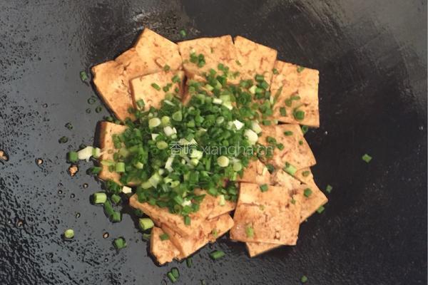 虾酱豆腐的做法图解5