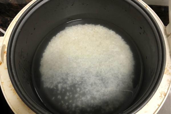 沙虫白鸽粥的做法图解1