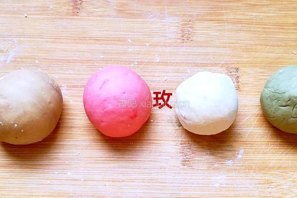 生日夹心蛋糕的做法图解1