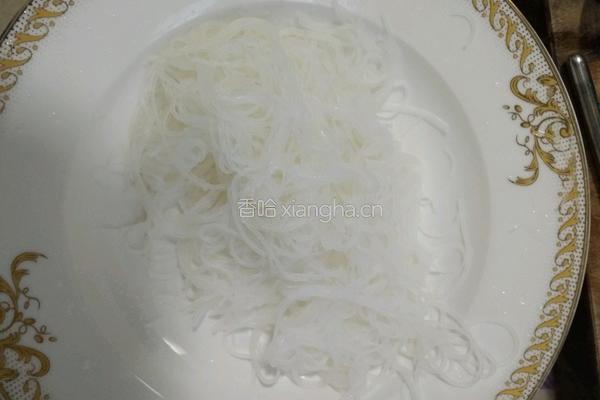 蒜蓉粉丝贻贝的做法图解2