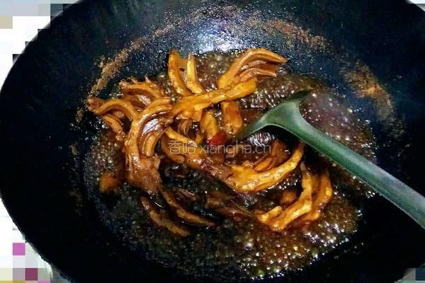 卤鸭爪的做法图解7