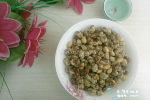 糖霜花生的做法图解1