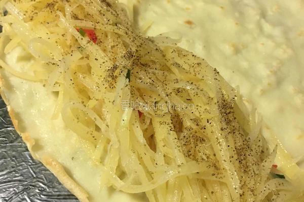 土豆卷饼的做法图解4