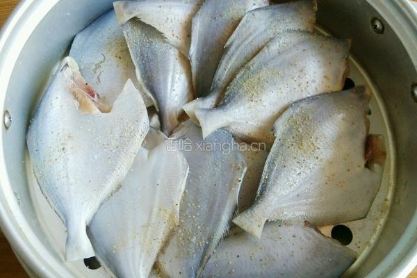 干烧平鱼的做法图解1