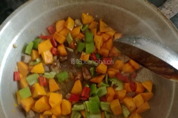 南瓜炖牛肉的做法图解8